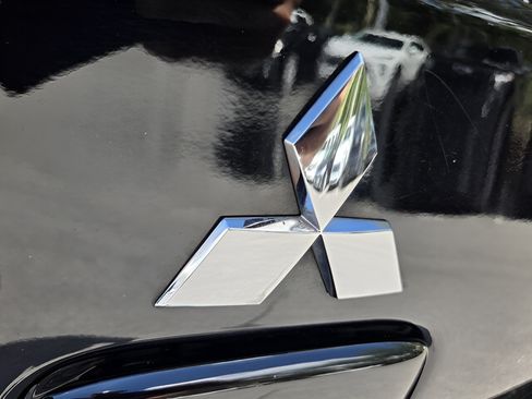 Used 2024 Mitsubishi Mirage ES FWD image 30