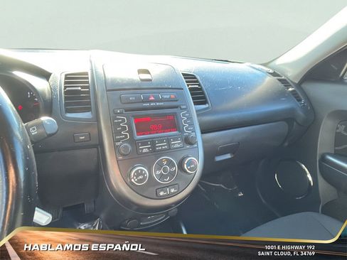 Used 2013 Kia Soul + image 21