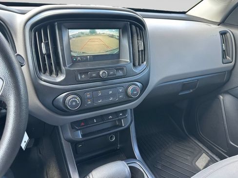 Used 2018 Chevrolet Colorado W/T w/ Custom Special Edition AWD/4WD image 10