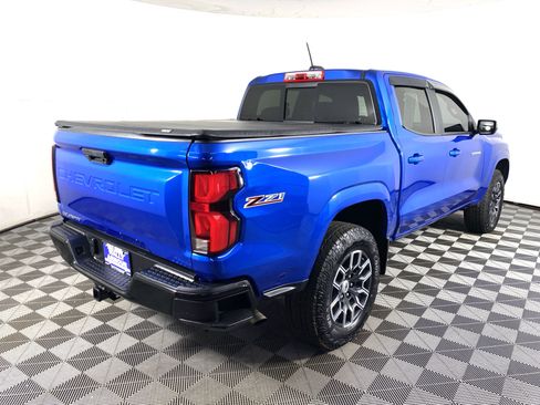 Used 2023 Chevrolet Colorado Z71 w/ Z71 Convenience Package 2 image 8