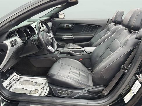 Used 2016 Ford Mustang Premium RWD image 16