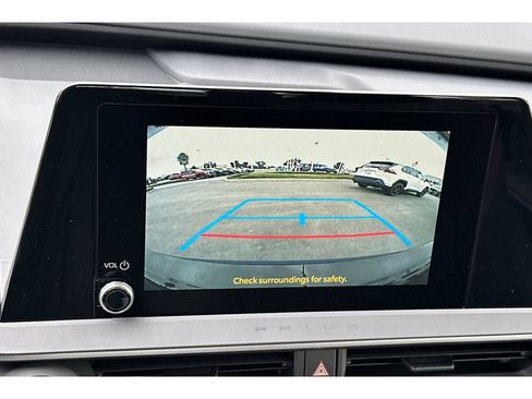 New 2026 Toyota Prius Plug-In Hybrid FWD image 21
