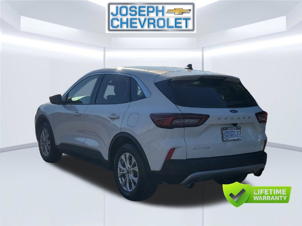 Used 2024 Ford Escape Active FWD image 4