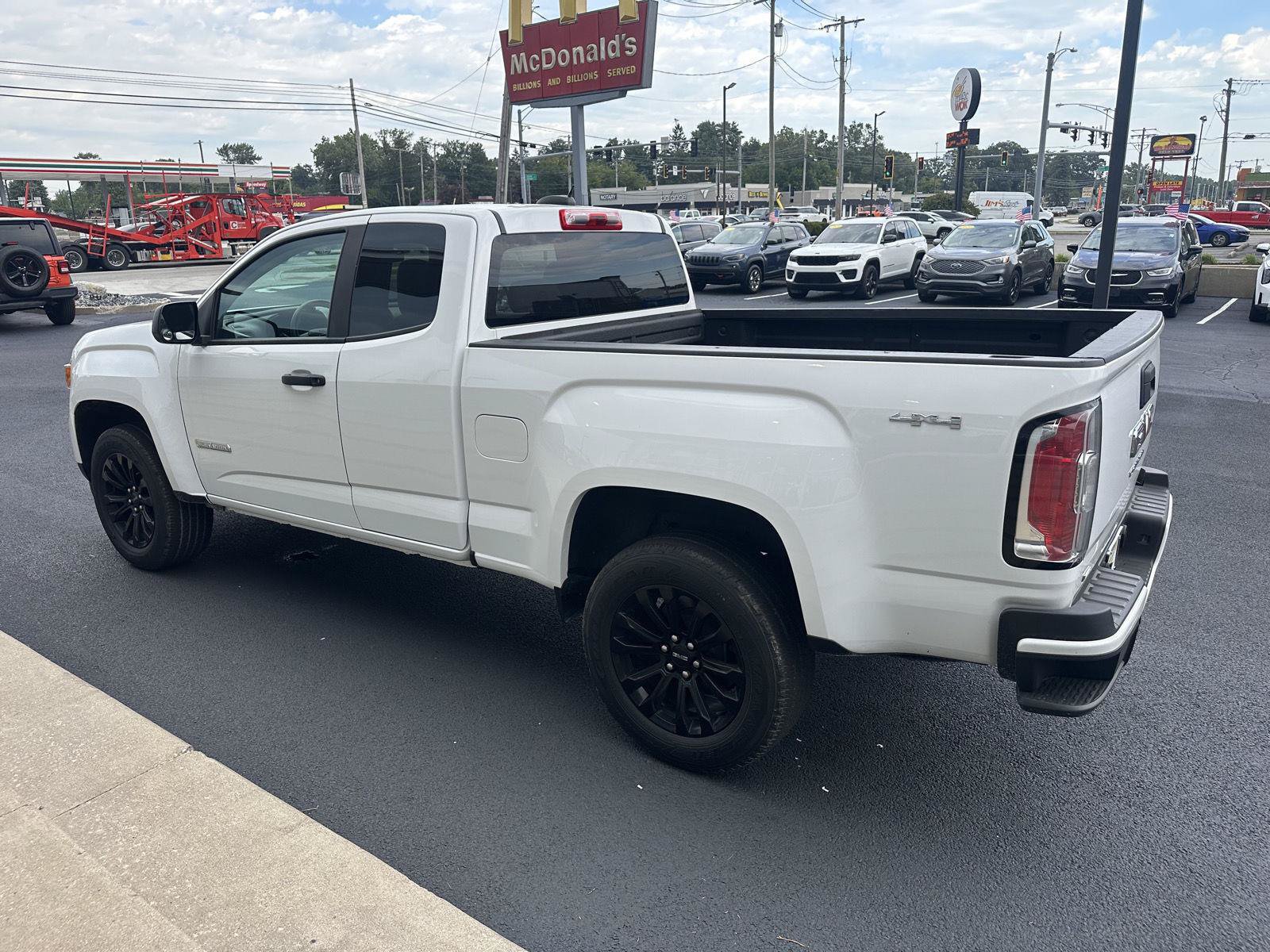 Used 2022 GMC Canyon Elevation Standard w/ Convenience Package AWD/4WD image 8