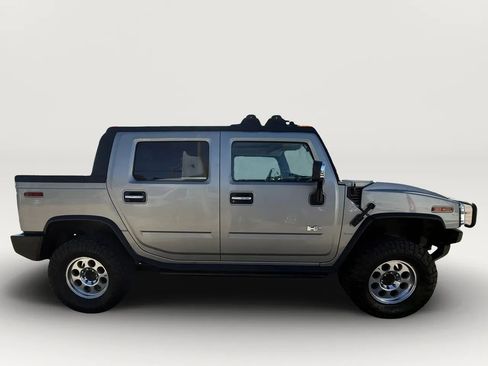 Used 2005 HUMMER H2 SUT Sport Utility Pickup 4D w/ Preferred Equipment Group image 7