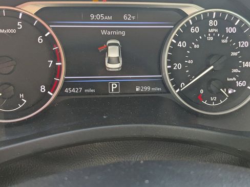 Certified 2024 Nissan Sentra SV image 9