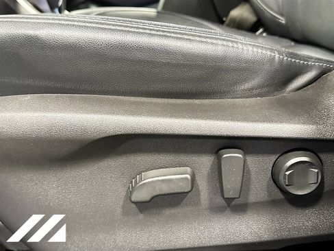 Used 2022 Subaru Ascent Touring AWD/4WD image 22