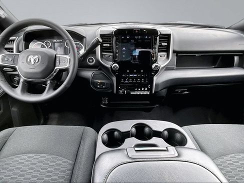 Used 2026 RAM 2500 Big Horn AWD/4WD image 9
