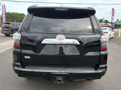 Used 2016 Toyota 4Runner Limited AWD/4WD image 4