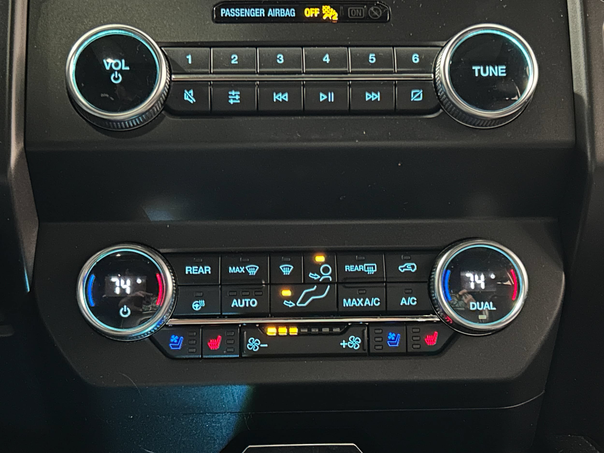 Used 2021 Ford Expedition Max Limited AWD/4WD image 9