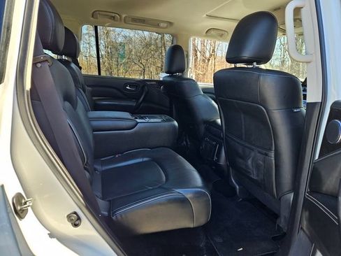 Used 2024 INFINITI QX80 Luxe AWD/4WD image 19