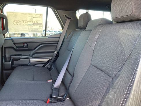 New 2026 Toyota 4Runner SR5 image 3