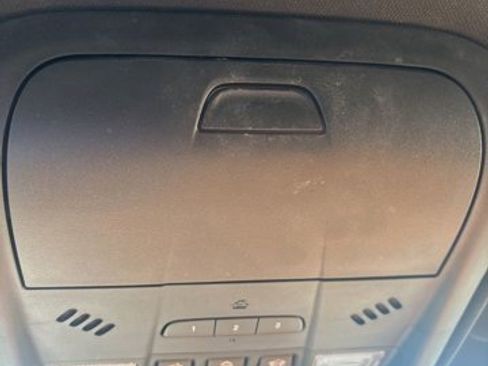 Certified 2025 Cadillac XT4 Premium Luxury image 25