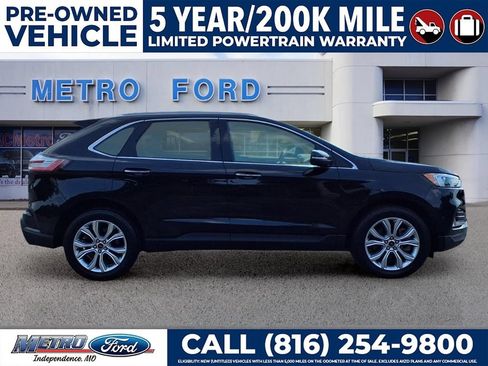 Used 2024 Ford Edge Titanium AWD/4WD image 2