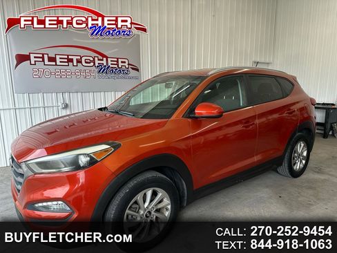 Used 2016 Hyundai Tucson SE w/ Option Group 02 FWD image 1