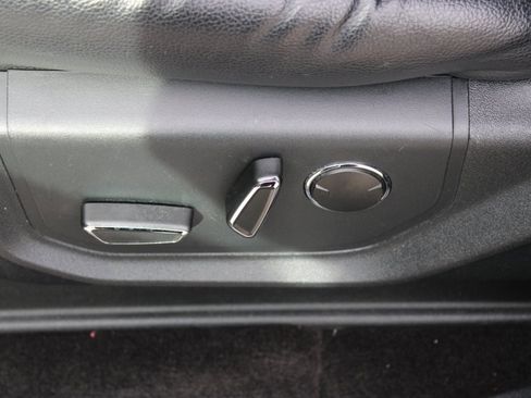 Used 2020 Ford Expedition Max Limited image 25