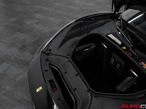 Used 2019 Ferrari 488 Pista Coupe image 10