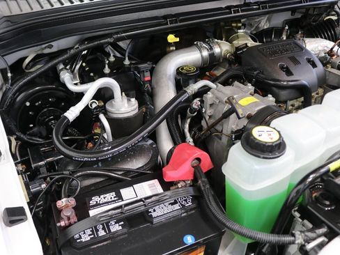 Used 2000 Ford F350 XLT image 34