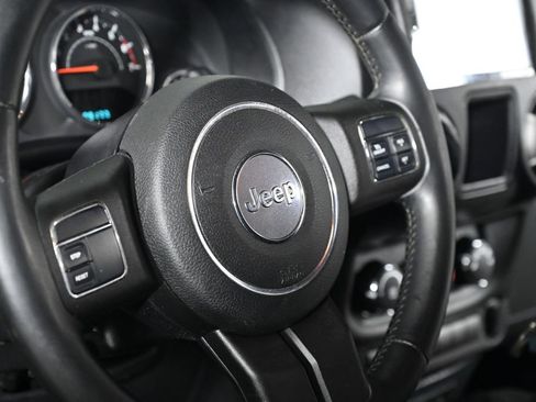 Used 2011 Jeep Wrangler Sport AWD/4WD image 13
