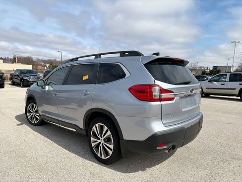 Used 2019 Subaru Ascent Limited w/ Popular Package #2 image 3