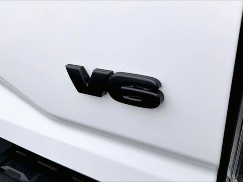 Used 2023 Toyota Tacoma TRD Off-Road image 9