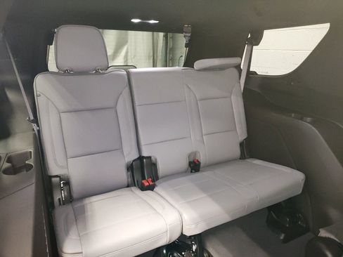 New 2026 GMC Yukon Elevation image 14