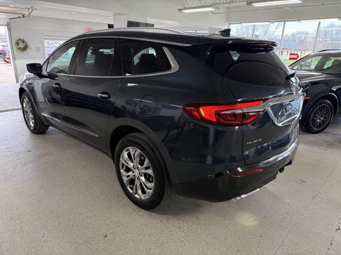 Used 2018 Buick Enclave Avenir w/ Avenir Technology Package AWD/4WD image 11