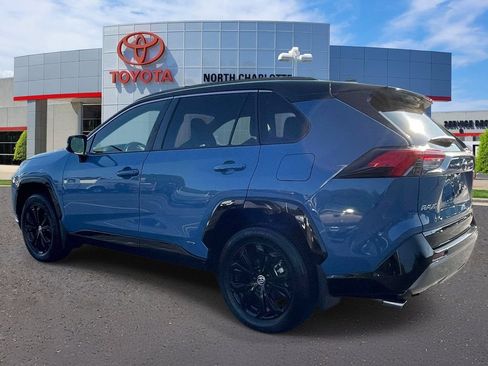 Used 2023 Toyota RAV4 XSE AWD/4WD image 6
