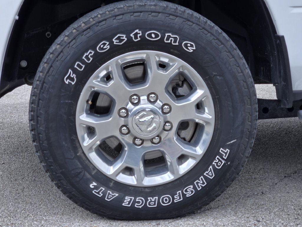 Used 2024 RAM 2500 Laramie AWD/4WD image 12