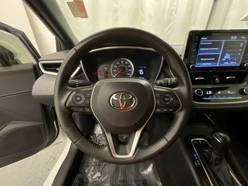 Used 2022 Toyota Corolla SE FWD image 11
