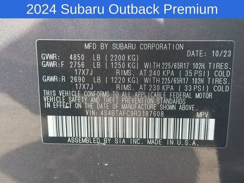 Used 2024 Subaru Outback Premium AWD/4WD image 23