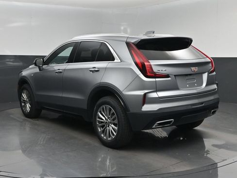 Used 2024 Cadillac XT4 Premium Luxury FWD image 4