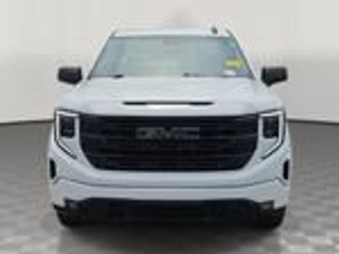 Used 2023 GMC Sierra 1500 Elevation AWD/4WD image 4