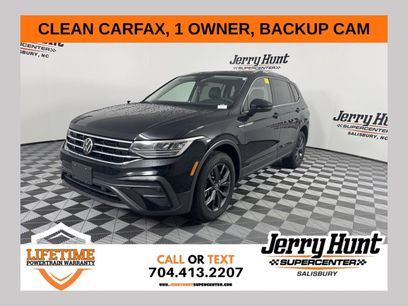 Used 2022 Volkswagen Tiguan SE