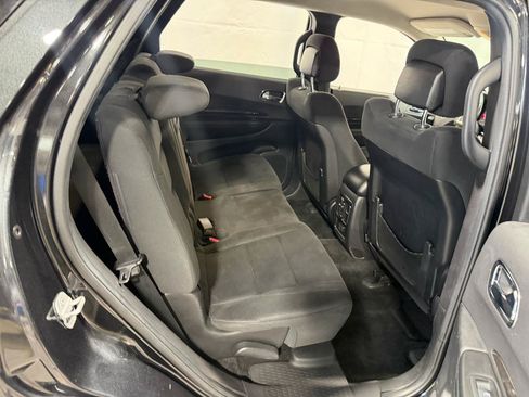 Used 2011 Dodge Durango Crew AWD/4WD image 15