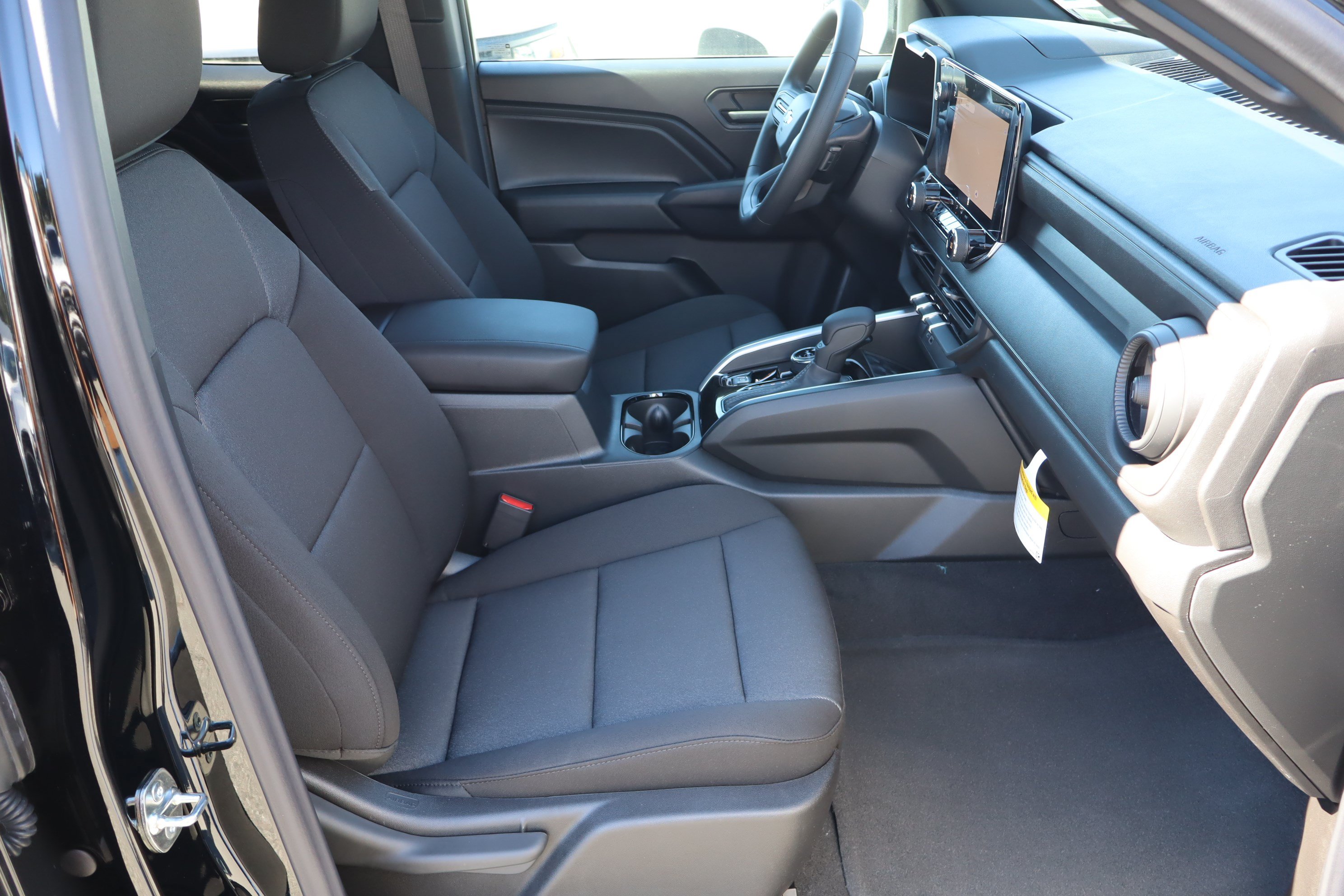 New 2026 Chevrolet Colorado Trail Boss AWD/4WD image 22