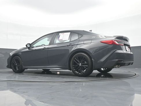 Used 2025 Toyota Camry XSE FWD image 28