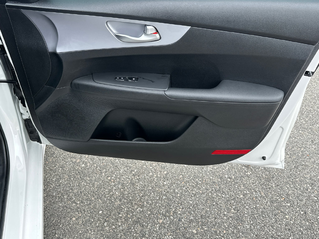 Certified 2024 Kia Forte LXS FWD image 14