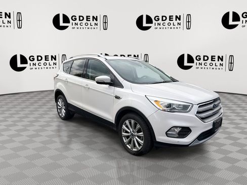 Used 2018 Ford Escape Titanium AWD/4WD image 2