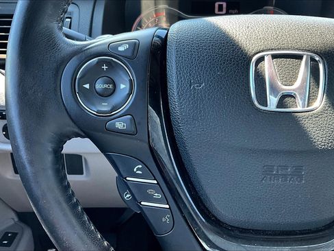Used 2016 Honda Pilot Elite image 19