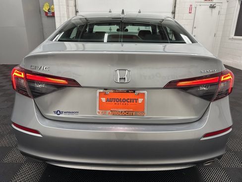Used 2025 Honda Civic Sport image 9