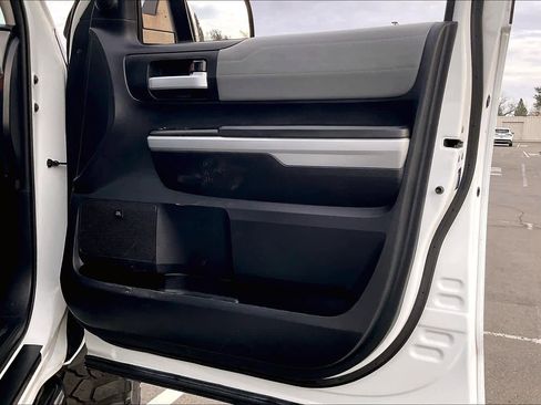 Used 2019 Toyota Tundra Limited image 25