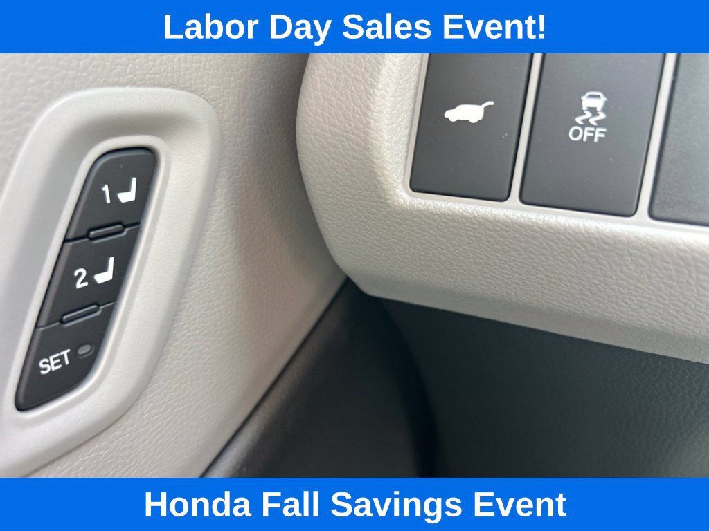 Used 2025 Honda Pilot EX-L image 25