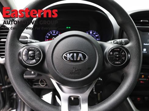 Used 2021 Kia Soul S FWD image 10