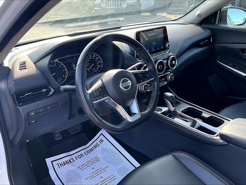 Used 2021 Nissan Sentra SR w/ SR Premium Package FWD image 13