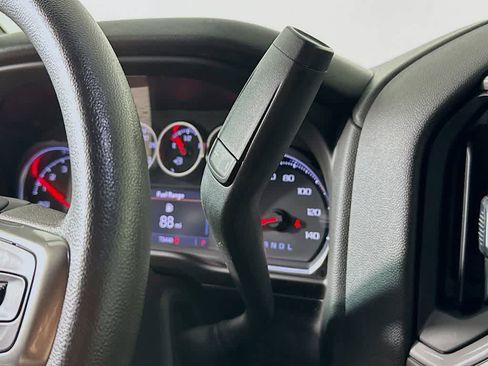 Used 2022 Chevrolet Silverado 1500 Custom w/ Safety Confidence Package image 18