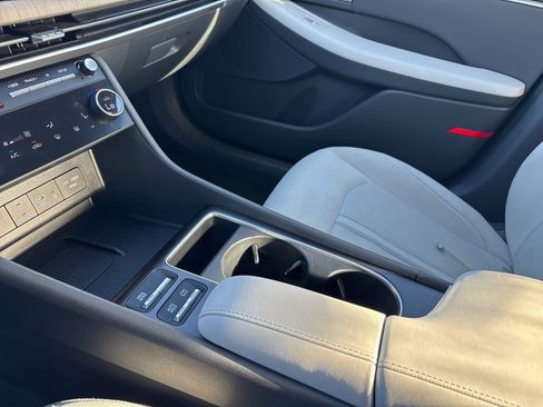 Used 2024 Hyundai Sonata SEL image 15