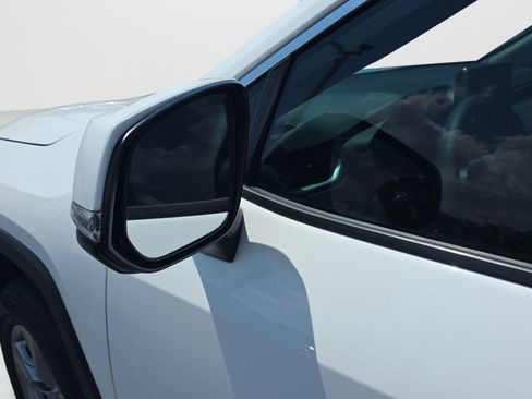 Used 2024 Toyota RAV4 XLE image 25