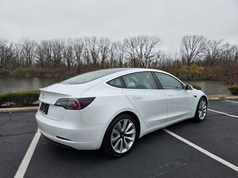 Used 2020 Tesla Model 3 Standard Range Plus image 7