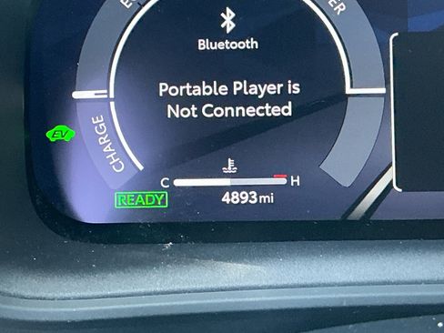 Certified 2026 Toyota Corolla SE w/ SE Premium Package FWD image 11